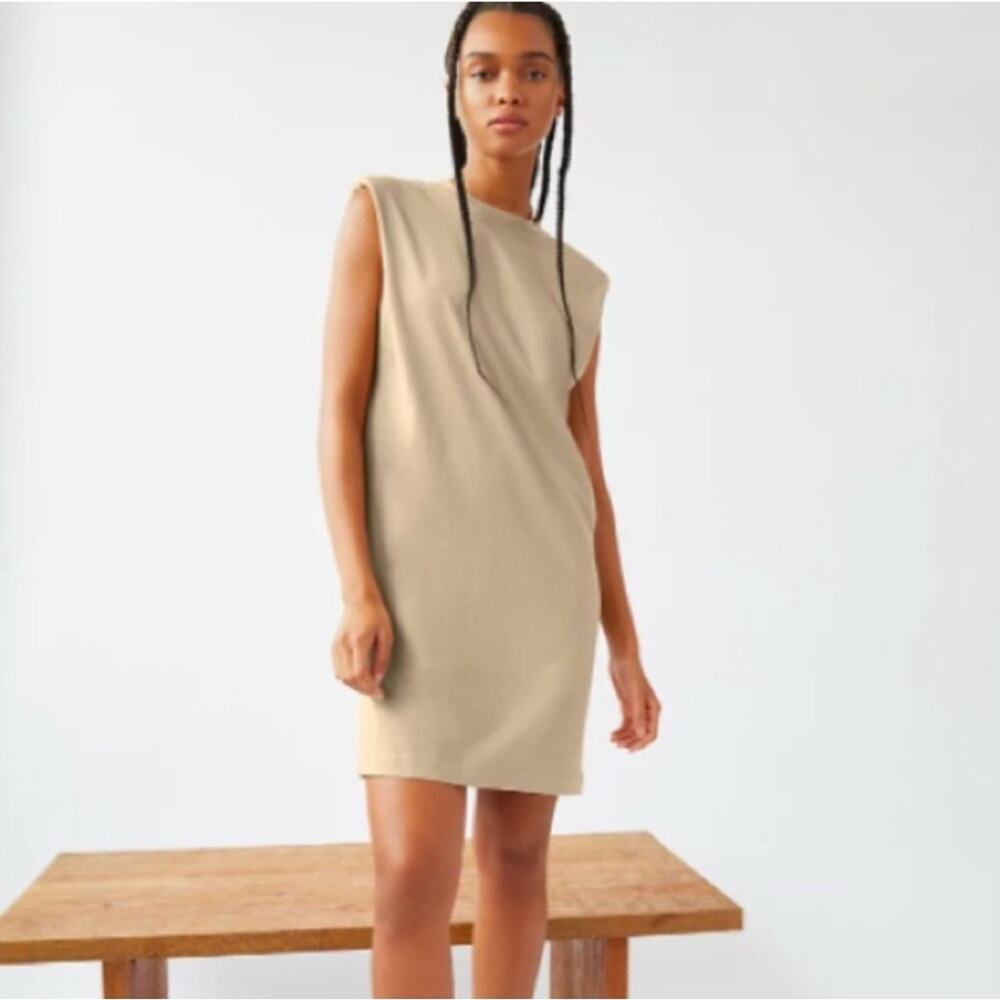 New Aritzia Babaton Shoulder Pad Dress Beige 2XS $60 NWT Capsule